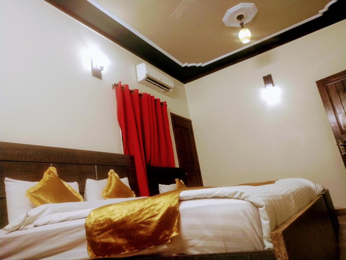 Luxury Living Rooms Near Agha Khan, Millennium, Nueplex Карачи Экстерьер фото