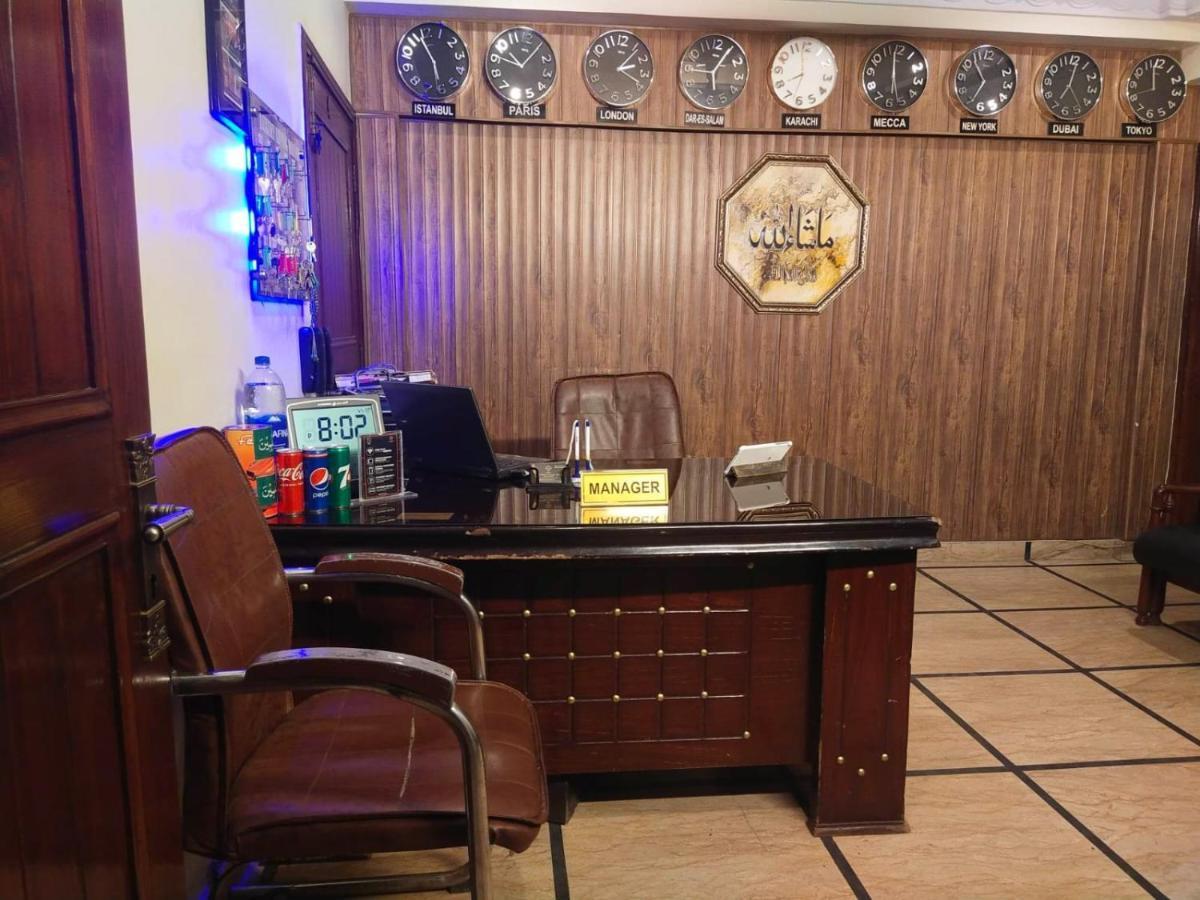 Luxury Living Rooms Near Agha Khan, Millennium, Nueplex Карачи Экстерьер фото